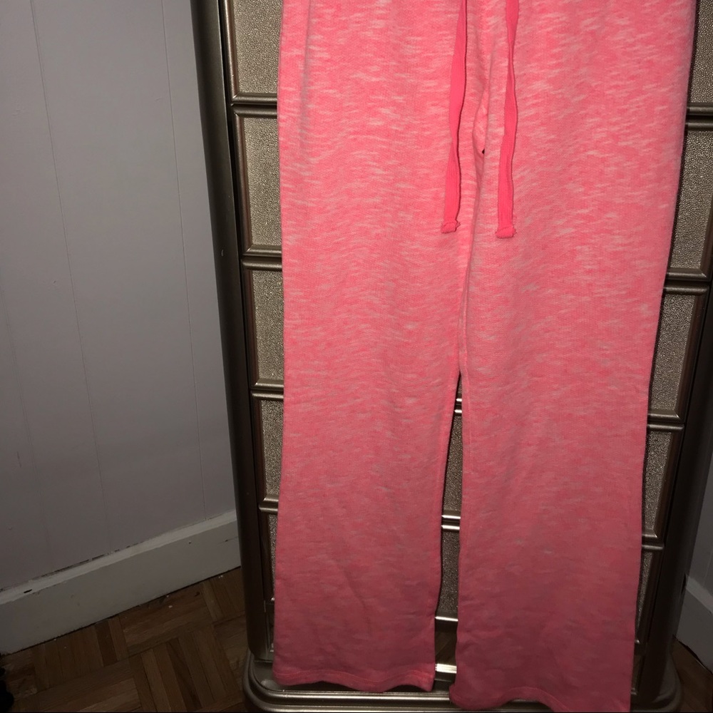 Sweats - Picture 4 of 4